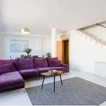 Canela Homes Apartment Barcelona
