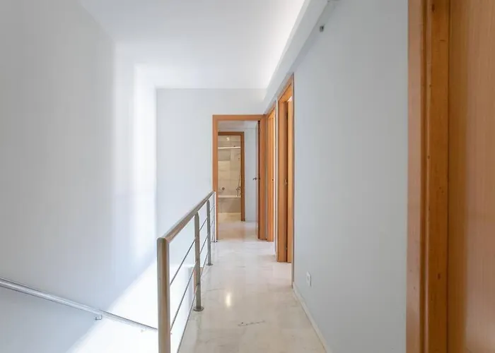 Canela Homes Апартаменты Барселона